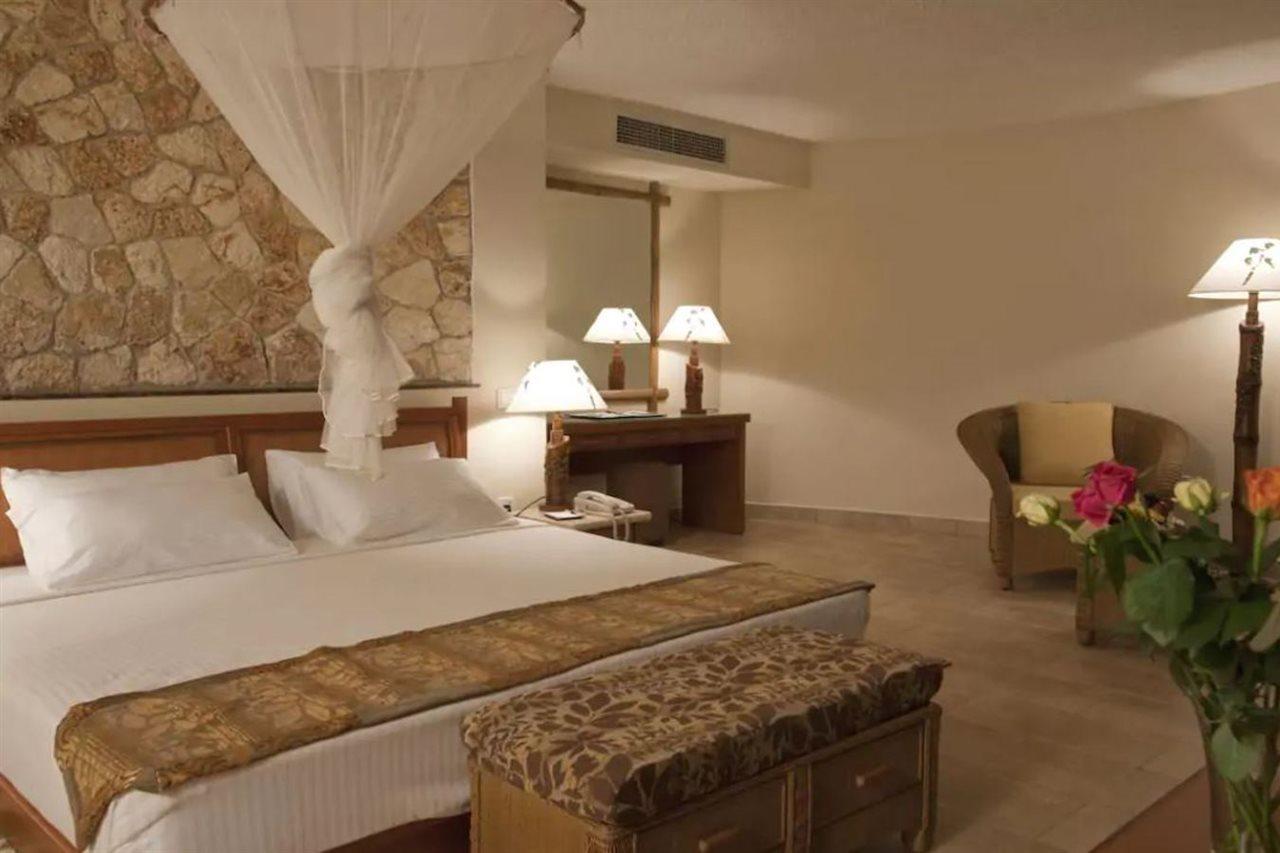Ledger Plaza Bahari Beach Daressalam Exterior foto