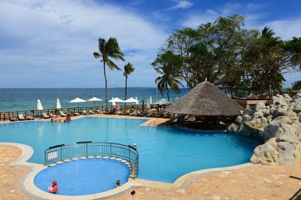 Ledger Plaza Bahari Beach Daressalam Exterior foto